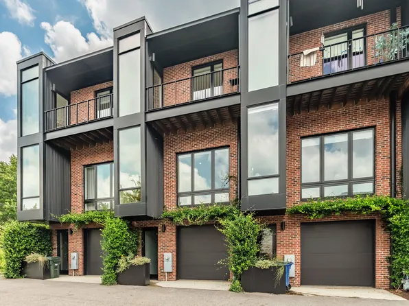 402 Chavis Way, Raleigh, NC 27601