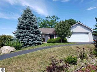 685 Cherry Ridge Dr #2, Traverse City, MI 49696