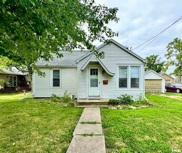 220 E Washington St, Mount Sterling, IL, 62353