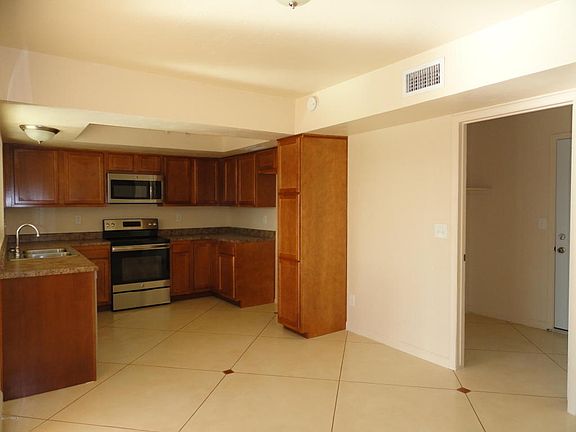 5th image of 9100 E Appomattox St
