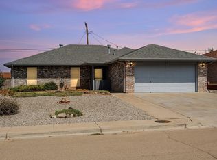 922 Sherwood Dr, Alamogordo, NM 88310