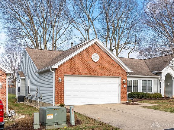 3rd image of 128 Elmwood Dr