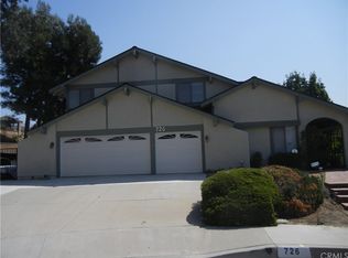 726 Whitewing Ln, Walnut, CA 91789