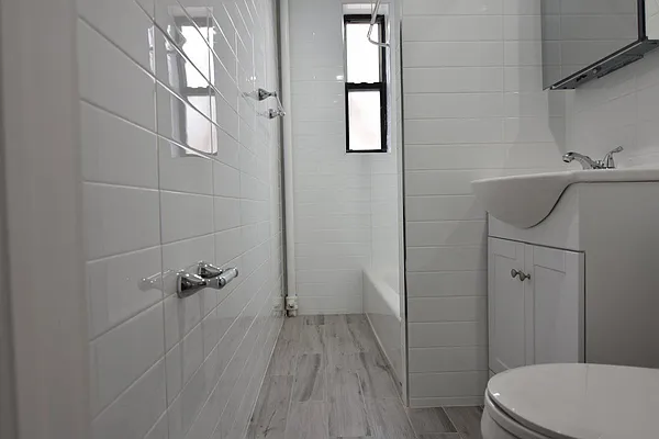 Rented by Bohemia Realty Group | media 12