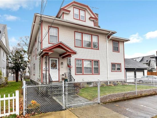 155 Herkimer St Bridgeport Ct 06604 Mls 170358404 Zillow