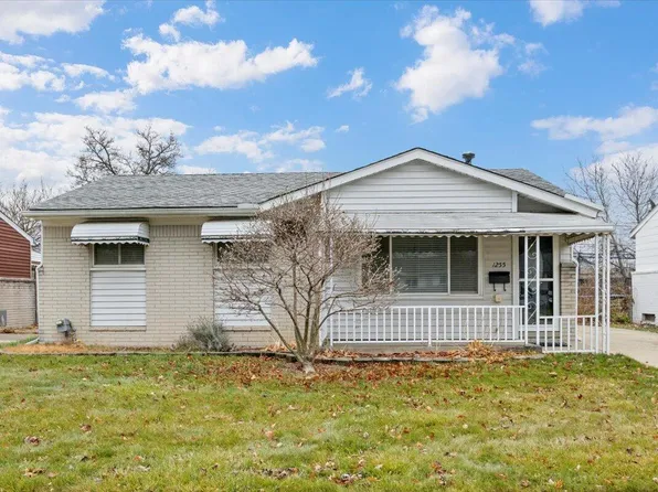 1255 Windham St, Westland, MI 48186