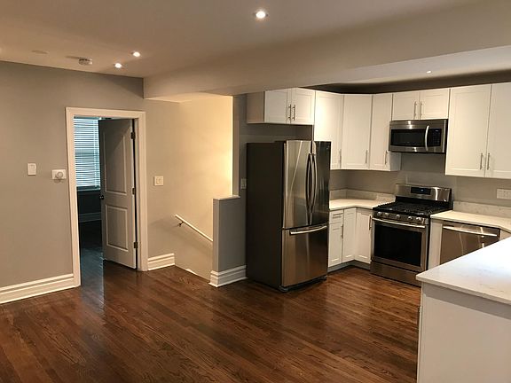 2nd image of 6610 S Kenwood Ave APT 306