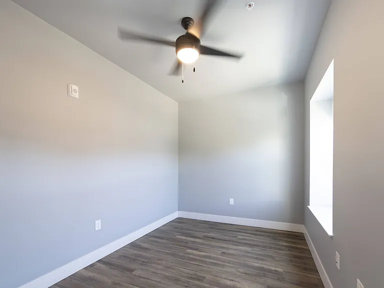 ONE18 West Street Residential — Photo 35