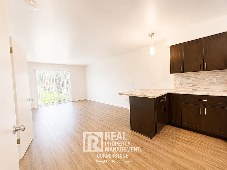 5711 E G Ave #1 — Photo 7