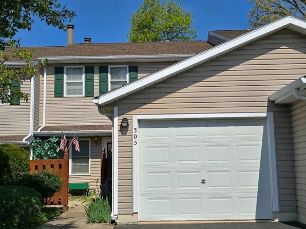 305 Stonegate Rd, York, PA 17408