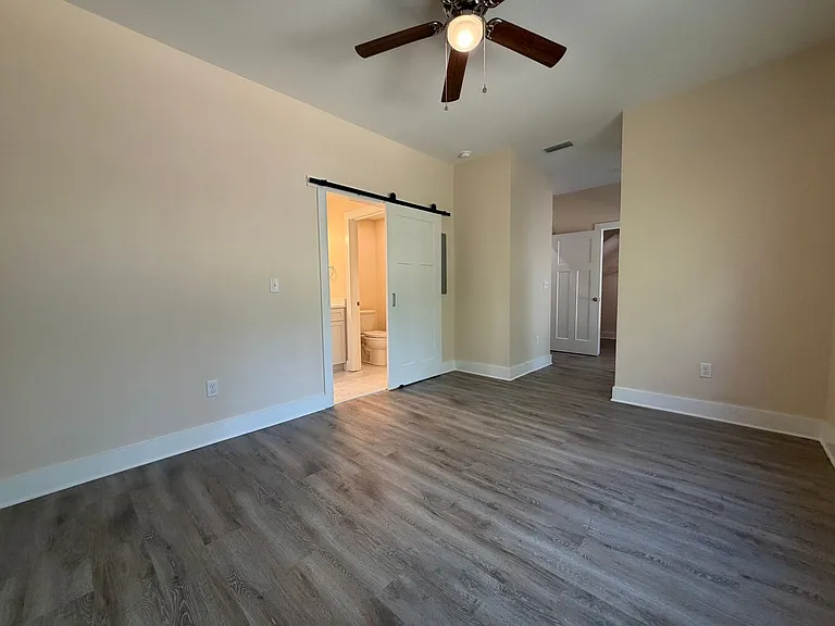 4409 NW 31st Ave — Photo 22