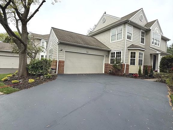 2nd image of 548 Palmer Farm Dr