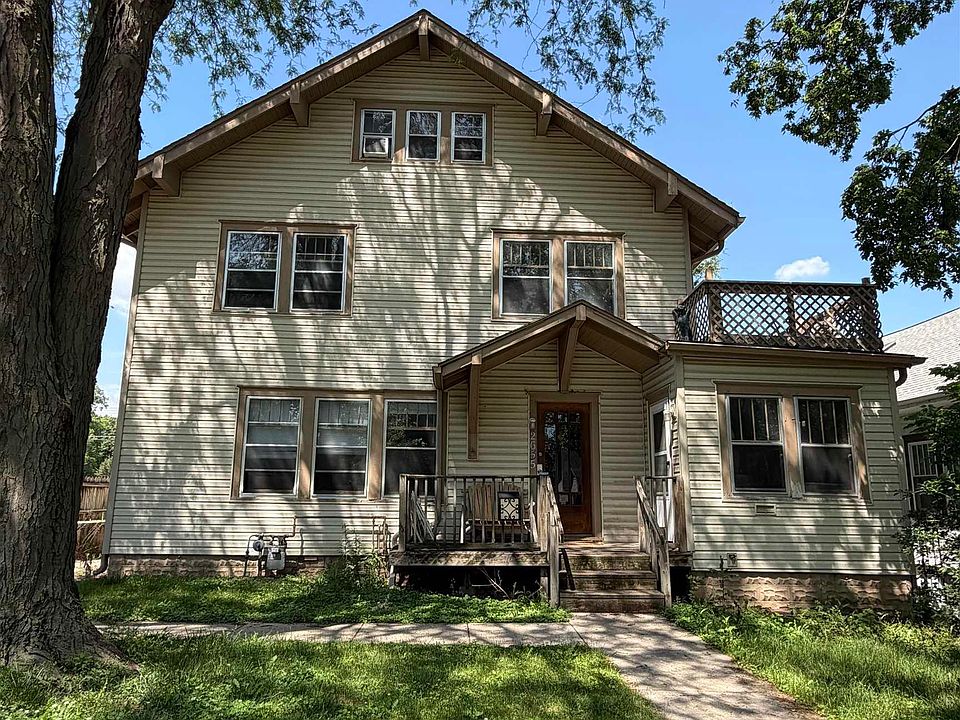 1st image of 2655 S 13th St