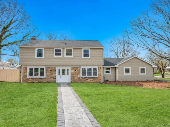 4 Chevy Drive, South Setauket, NY 11720