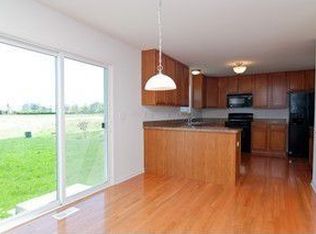 939 Forestview Way, Antioch, IL 60002
