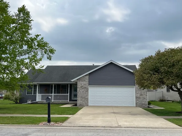 330 Centerpoint Dr S, Bourbonnais, IL 60914