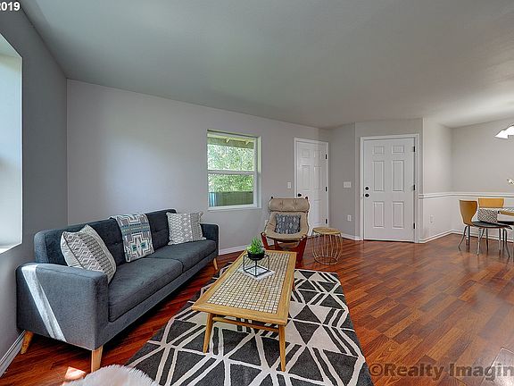 2nd image of 9251 SE Clinton St Unit 306