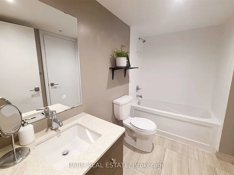 565 Wilson Ave #320W — Photo 12