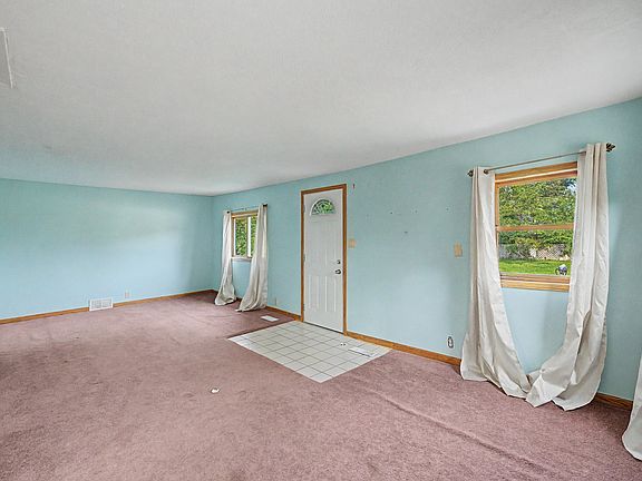 5th image of 13540 NE 110th Ct