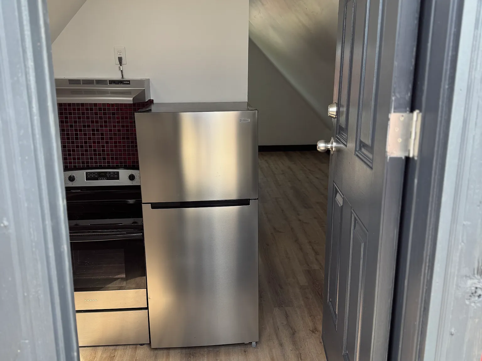 Studio, $1,140 — Photo 2