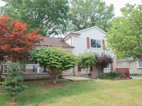 26177 Kinyon St, Taylor, MI 48180