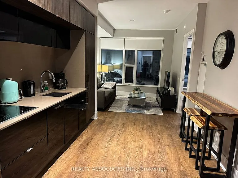10 York St #2907 — Photo 55