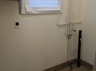 2012 NE Adams Dairy Rd, Blue Springs, MO 64014