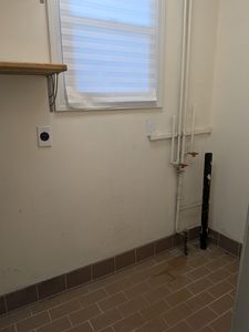 2012 NE Adams Dairy Rd, Blue Springs, MO, 64014