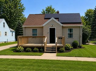 812 2nd St SW, Pipestone, MN 56164