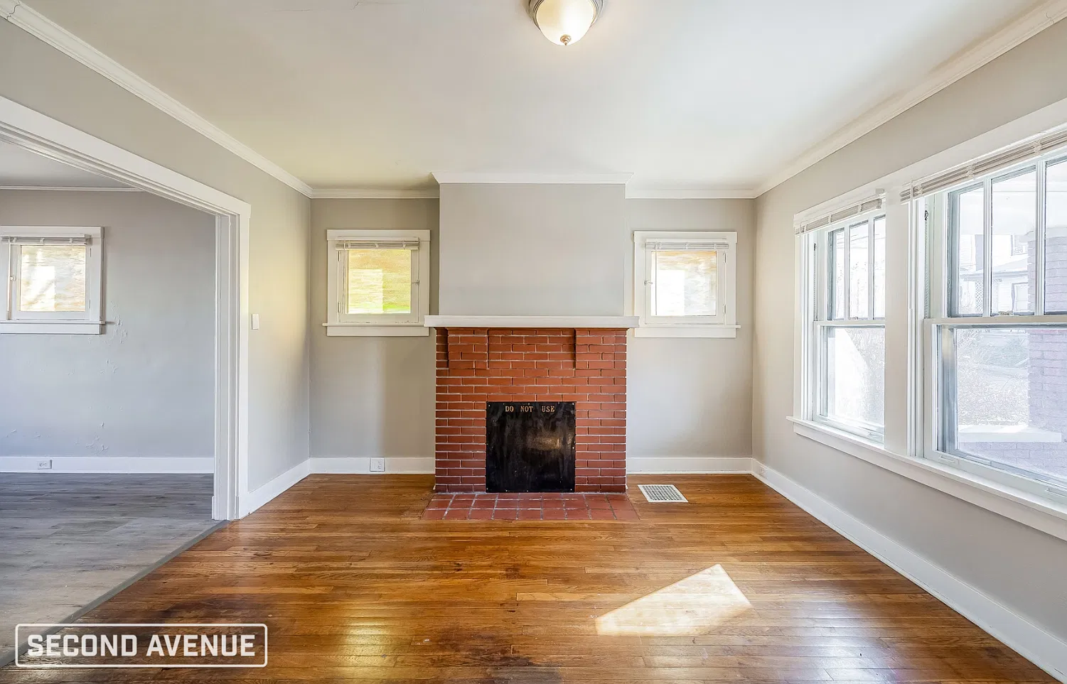 4 bed, 1.0 bath, 1620 sqft, $1,424 — Photo 2