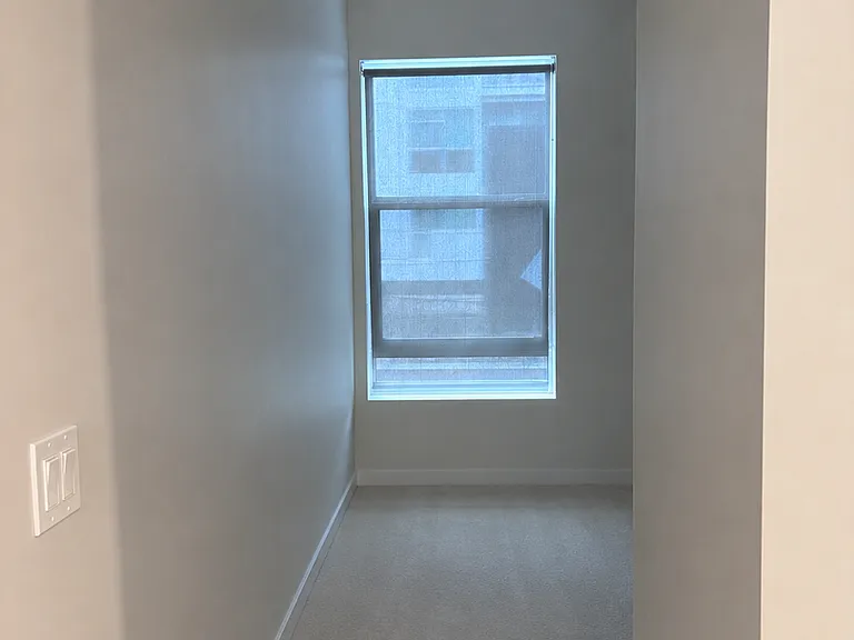 323 Demers Ave — Photo 11