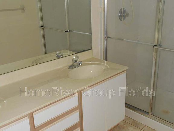 5th image of 640 S Brevard Ave APT 1225