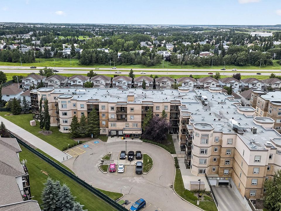 1st image of 2035 Grantham Ct NW #212