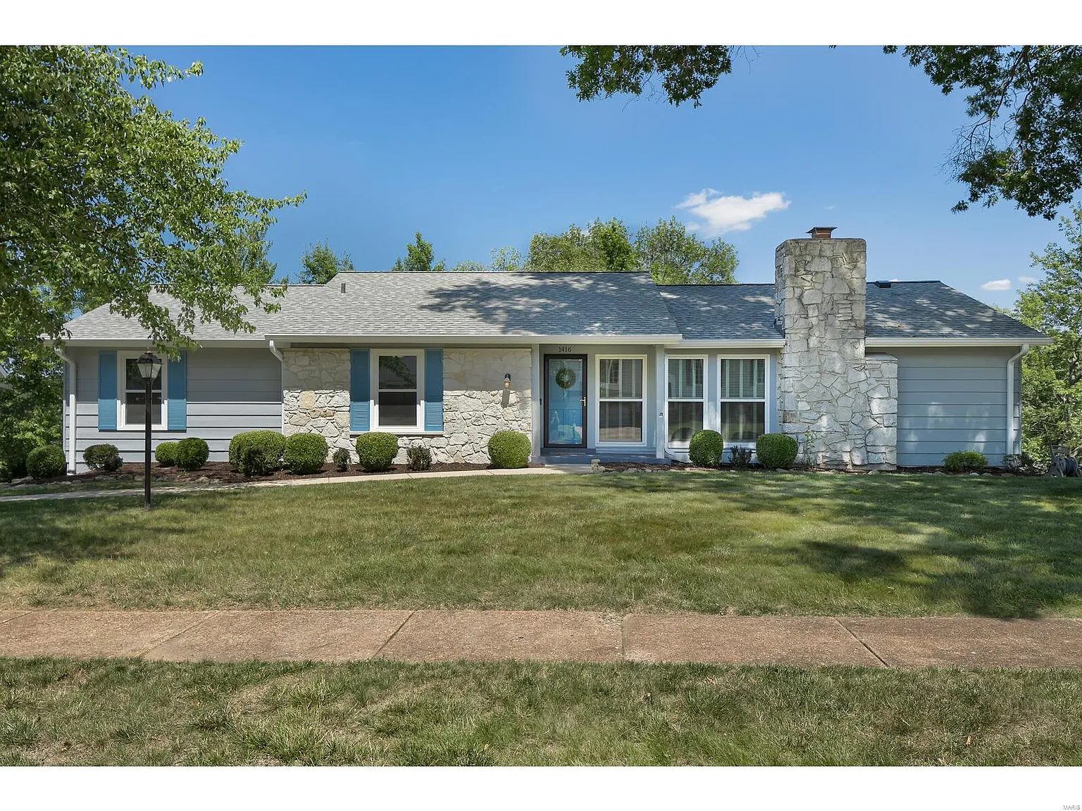 1416 Mont Dore Dr photo 1