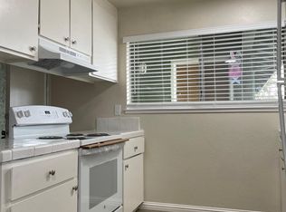 7190 Eigleberry St APT 12, Gilroy, CA 95020