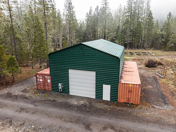 2nd image of 124 Buck Canyon Rd