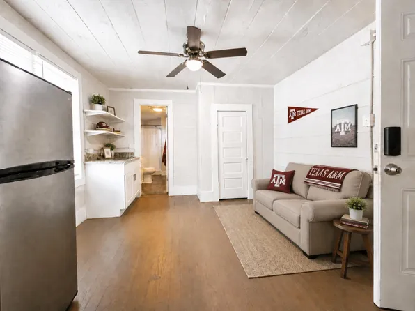 1405 Moore St, Commerce, TX