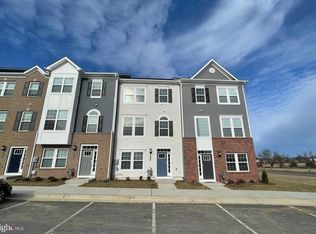 1402 Clingmans Dome Dr, Frederick, MD 21702