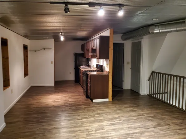 604 College Ave, Racine, WI 53403