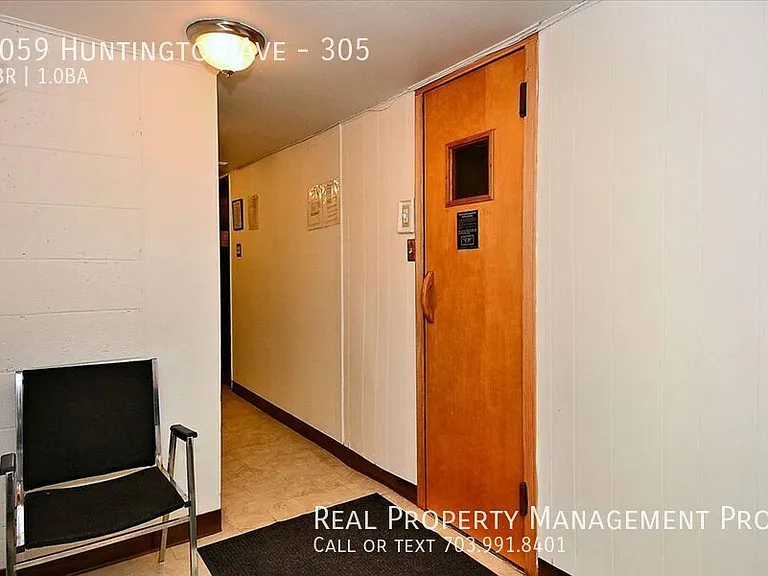 2059 Huntington Ave #305 — Photo 23