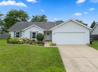 2236 Commonwealth Dr, Xenia, OH 45385