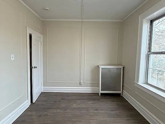 1st image of 424 Park Ave #24A