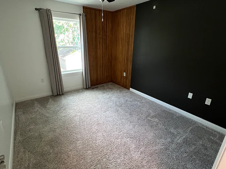 800 Heyl Ave — Photo 23
