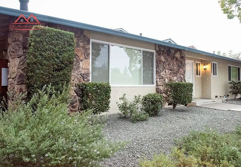 3820 Moorpark Ave #4 — Photo 1