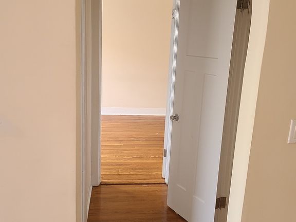 5th image of 131 Silver Lake Rd Floor 401-4