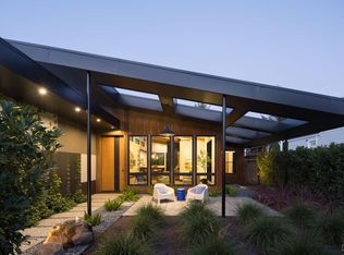 573 Ellis Ct, Sebastopol, CA 95472