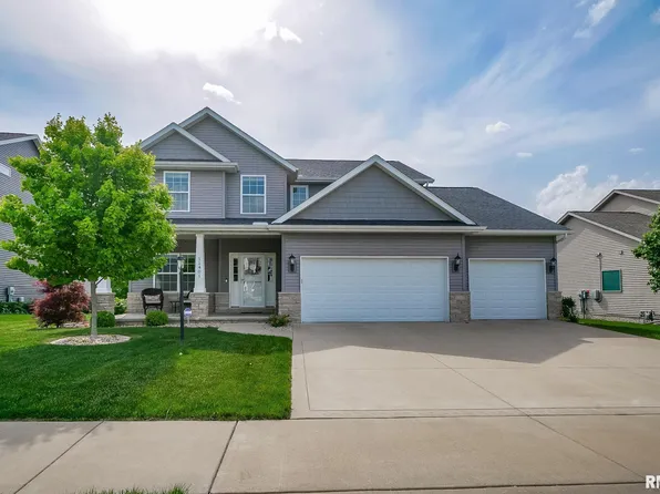 11401 N Sycamore Creek Dr, Dunlap, IL 61525