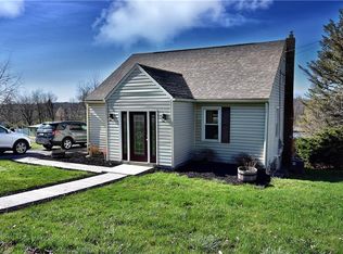 1423 Harlansburg Rd, New Castle, PA 16101