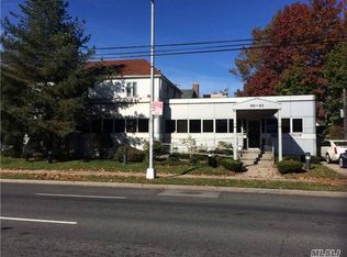 19303 Union Tpke, Flushing, NY 11366