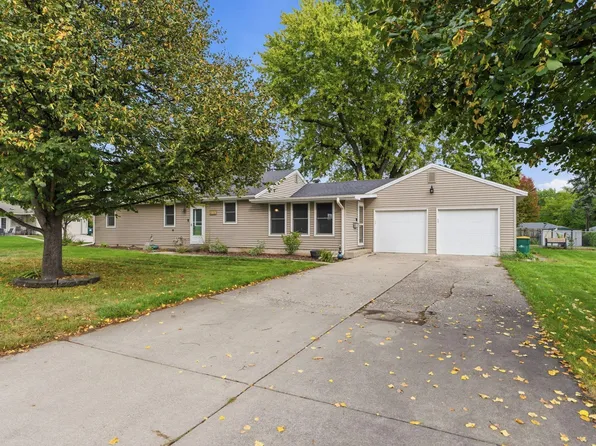 9101 Russell Ave S, Bloomington, MN 55431